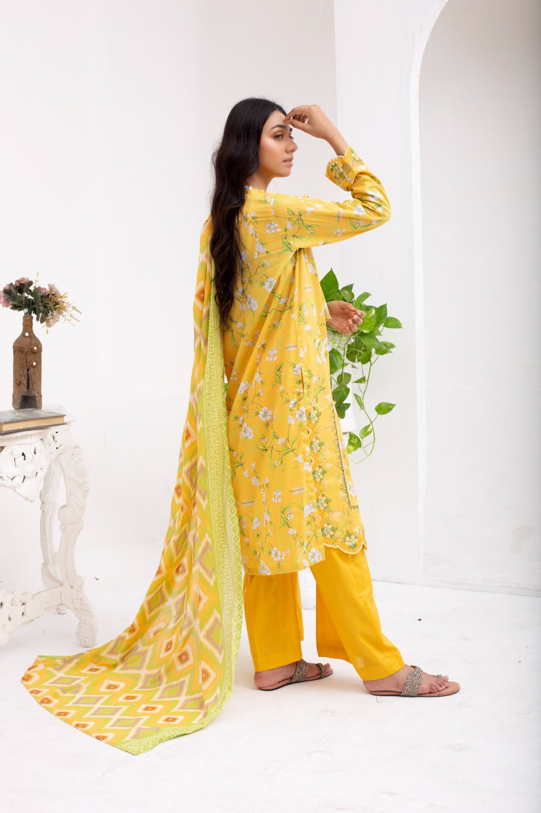 SS-1013 – Yellow Lawn Farshi Shalwar Kurta Set 🌼
